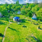 Guest house Au Bonheur Nomade *