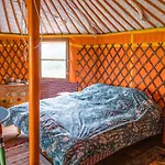 Guest house Au Bonheur Nomade Livry (Calvados)