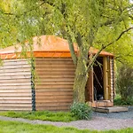 Au Bonheur Nomade Гостевой дом Livry (Calvados)