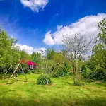 Au Bonheur Nomade * Livry (Calvados)