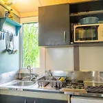 Guest house Au Bonheur Nomade *