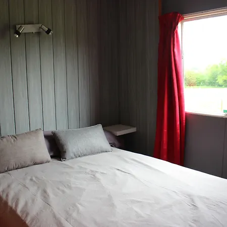 Au Bonheur Nomade * Livry (Calvados)