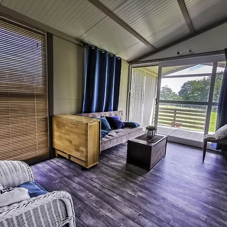 Гостевой дом Au Bonheur Nomade