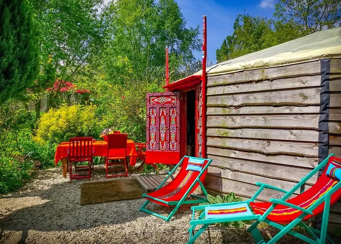 Au Bonheur Nomade * Livry (Calvados)