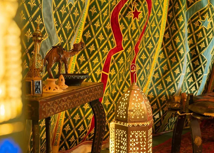 Гостевой дом Au Bonheur Nomade Livry (Calvados)