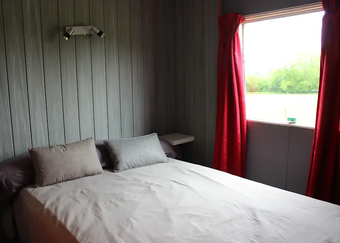 Au Bonheur Nomade * Livry (Calvados)