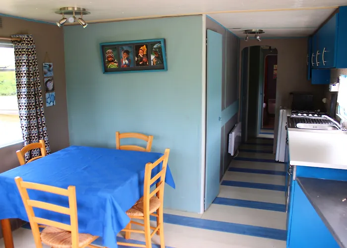 Au Bonheur Nomade בית הארחה *