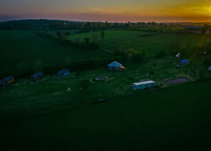Au Bonheur Nomade Livry (Calvados)