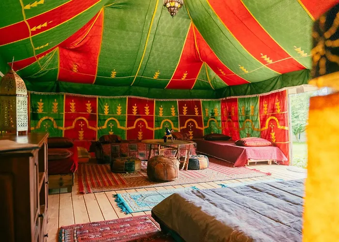 Au Bonheur Nomade * Livry (Calvados)