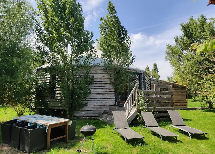 Gasthof Au Bonheur Nomade Livry (Calvados)