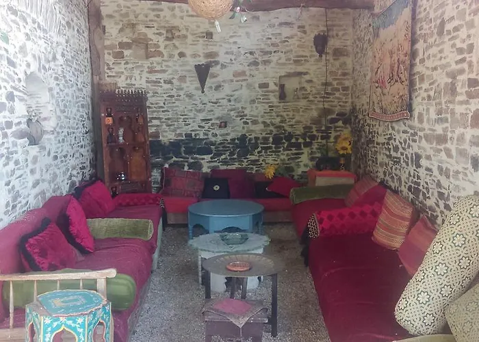 Au Bonheur Nomade * Livry (Calvados)