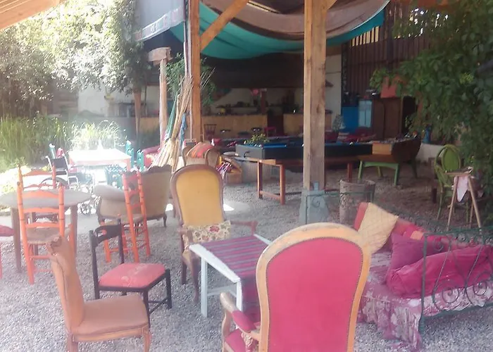 Au Bonheur Nomade Гостевой дом Livry (Calvados)