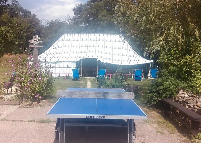 Au Bonheur Nomade Гостевой дом Livry (Calvados)